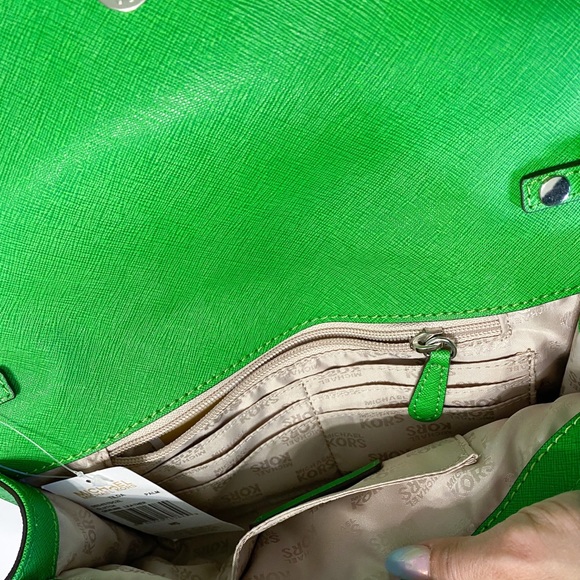 NWT Michael Kors green wallet clutch shoulder bag - Picture 9 of 13